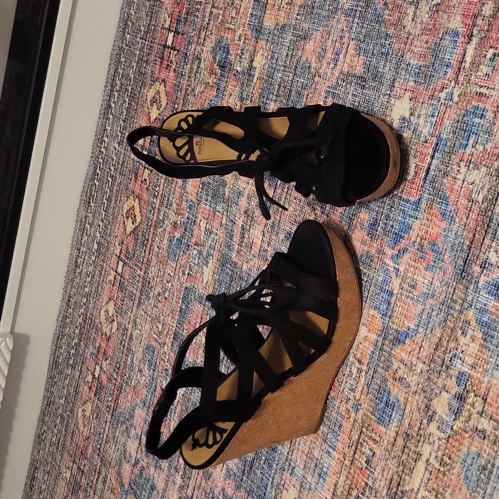 Fergalicious-8.5-Black- Suede